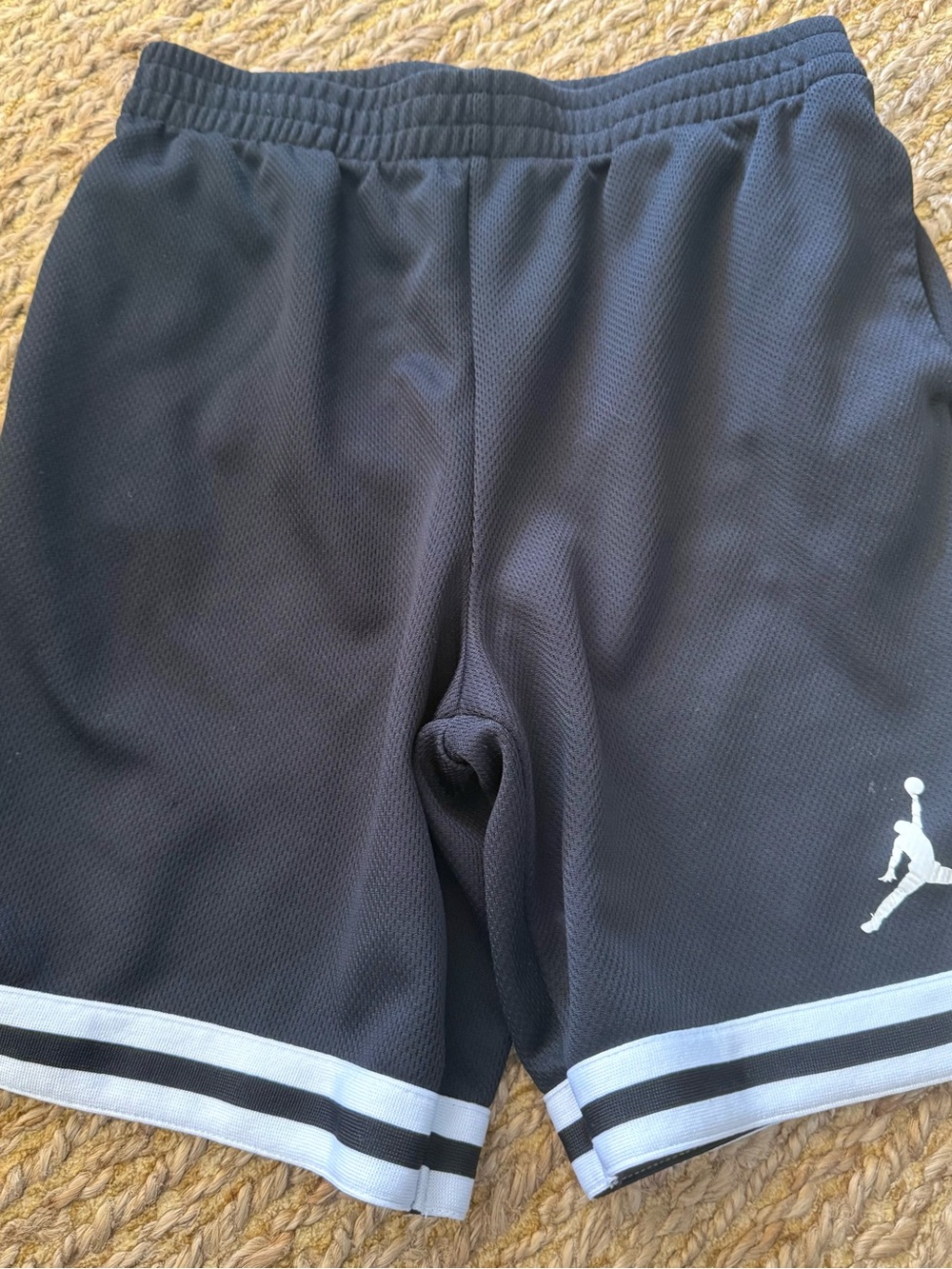 Jordan Big Boys Black White Athletic Shorts Size Large